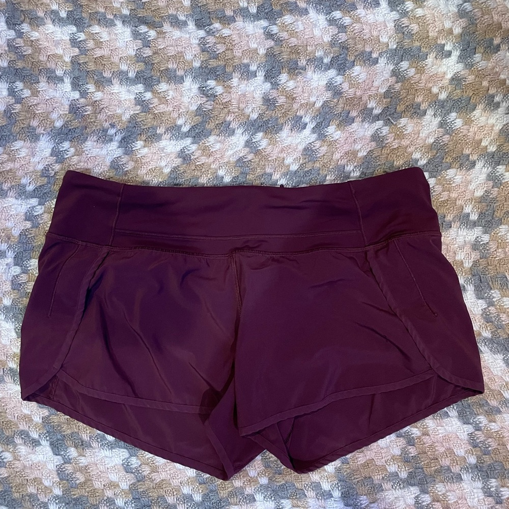 maroon lulu shorts